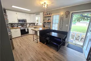 706 Townbranch Rd, Graham, NC 27253 - Photo 7