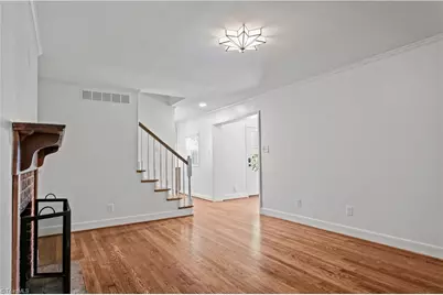 118 E Keeling Road, Greensboro, NC 27410 - Photo 15
