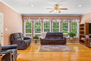 117 Huron Ct, Winston-Salem, NC 27103 - Photo 7