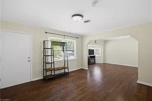 8933 Ambridge Dr, Kernersville, NC 27284 - Photo 7
