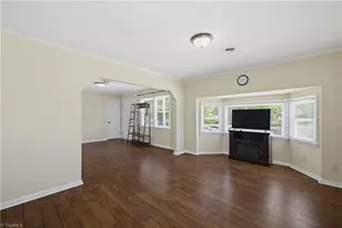 8933 Ambridge Dr, Kernersville, NC 27284 - Photo 11