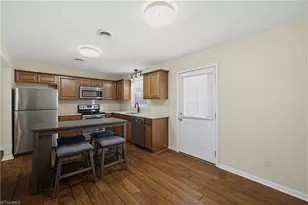 8933 Ambridge Dr, Kernersville, NC 27284 - Photo 13