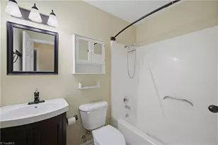8933 Ambridge Dr, Kernersville, NC 27284 - Photo 23