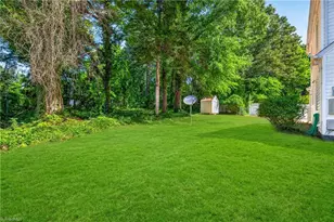 1118 Woodleigh Circle, Reidsville, NC 27320 - Photo 35