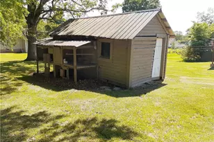 1714 Stadium Dr, Eden, NC 27288 - Photo 19