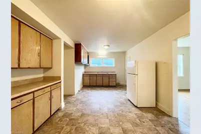 405 Richardson Avenue #B, High Point, NC 27260 - Photo 9