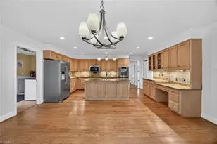 3712 Brandon Dr, High Point, NC 27265 - Photo 27