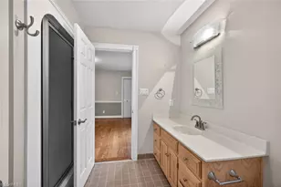 3712 Brandon Dr, High Point, NC 27265 - Photo 21