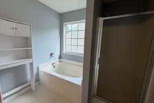 6229 Creekbrooke Ct, Browns Summit, NC 27214 - Photo 5
