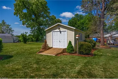 183 Devon Lane, Statesville, NC 28625 - Photo 43