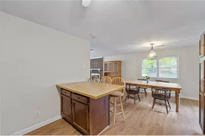2513 Cottage Place, Greensboro, NC 27455 - Photo 15