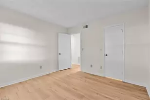 5653 Hornaday Rd, Greensboro, NC 27409 - Photo 23