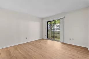 5653 Hornaday Rd, Greensboro, NC 27409 - Photo 5