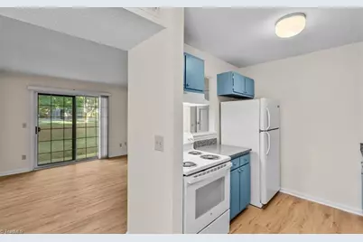 5653 Hornaday Road #C, Greensboro, NC 27409 - Photo 15