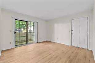 5653 Hornaday Rd, Greensboro, NC 27409 - Photo 7