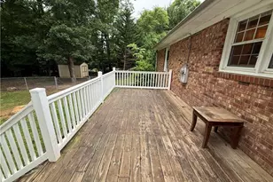 1022 E. Sheraton Park Rd, Pleasant Garden, NC 27313 - Photo 7