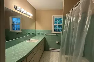 1022 E. Sheraton Park Rd, Pleasant Garden, NC 27313 - Photo 11