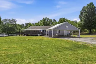 6591 & 6591-A Coltrane Mill Rd, Greensboro, NC 27406 - Photo 3