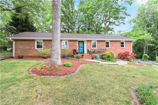 6834 Rollingwood Dr, Clemmons, NC 27012 - Photo 1