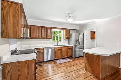 5792 Drake Road, Greensboro, NC 27406 - Photo 11