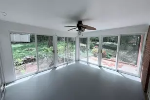 1114 Rustic Rd, Greensboro, NC 27410 - Photo 11