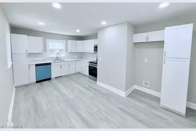 1114 Rustic Road, Greensboro, NC 27410 - Photo 15