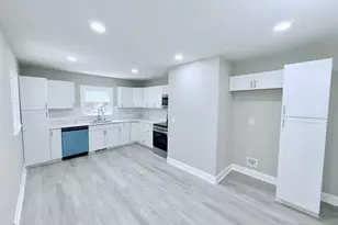 1114 Rustic Rd, Greensboro, NC 27410 - Photo 15