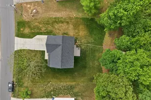 4245 Majestic Oaks Dr, Randleman, NC 27317 - Photo 25