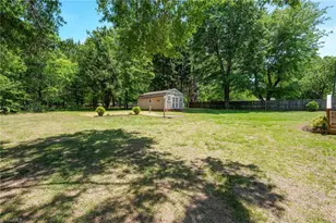 818 Grand Oaks Dr, Eden, NC 27288 - Photo 11