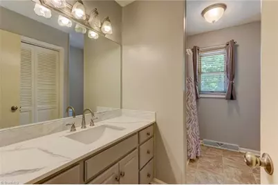 818 Grand Oaks Drive, Eden, NC 27288 - Photo 37