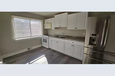 2912 Woodleigh Street #3, Winston-Salem, NC 27127 - Photo 7
