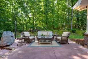 1001 Benton Ct, Reidsville, NC 27320 - Photo 7