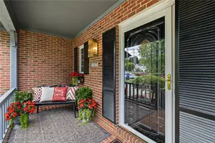 1007 Kings Arms Ct, High Point, NC 27262 - Photo 5