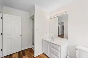 1007 Kings Arms Ct, High Point, NC 27262 - Photo 29