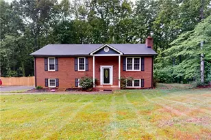 1578 Twin Oaks Dr, King, NC 27021 - Photo 3
