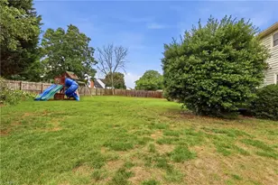 5405 Pondfield Dr, Greensboro, NC 27410 - Photo 31