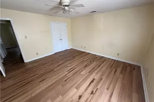2116 Tealwood Dr, Greensboro, NC 27407 - Photo 11
