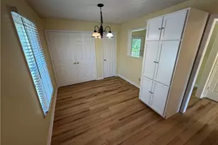 2116 Tealwood Dr, Greensboro, NC 27407 - Photo 9