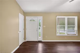 3701 Mulberry Ln, High Point, NC 27262 - Photo 5