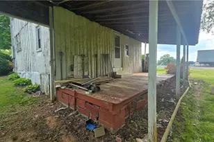 302 & 304 W Woltz St, Dobson, NC 27017 - Photo 21