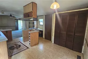 302 & 304 W Woltz St, Dobson, NC 27017 - Photo 29