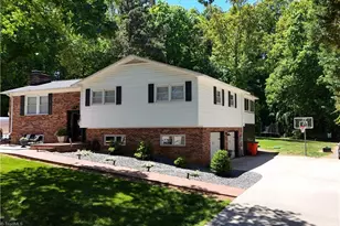 129 Swiss Haven Dr, Pilot Mountain, NC 27041 - Photo 3