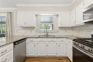 3604 Turnberry Ln, Greensboro, NC 27410 - Photo 15