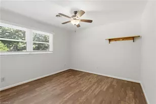 3604 Turnberry Ln, Greensboro, NC 27410 - Photo 29