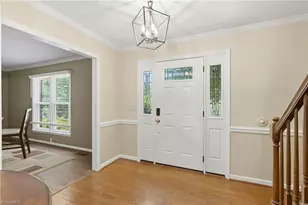 3604 Turnberry Ln, Greensboro, NC 27410 - Photo 7