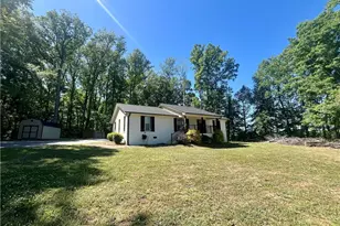 5637 Trotter Country Rd, Archdale, NC 27263 - Photo 3