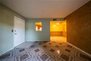 5643 Hornaday Rd, Greensboro, NC 27409 - Photo 9