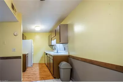 5643 Hornaday Road #C, Greensboro, NC 27409 - Photo 11