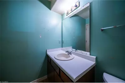 5643 Hornaday Road #C, Greensboro, NC 27409 - Photo 25