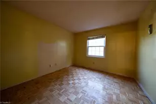 5643 Hornaday Rd, Greensboro, NC 27409 - Photo 19